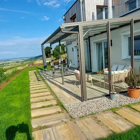 Naturnahe Traumferienwohnung Mit Panoramablick Gnotzheim
