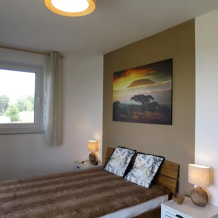 Naturnahe Traumferienwohnung Mit Panoramablick Appartement *