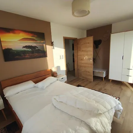 Naturnahe Traumferienwohnung Mit Panoramablick *
